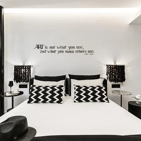 Palatia Hotel *