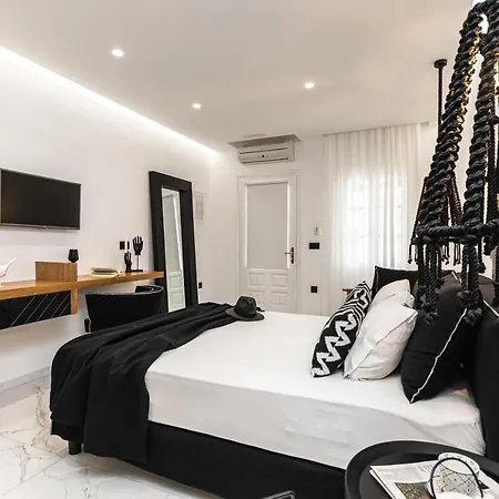 Palatia Hotel *