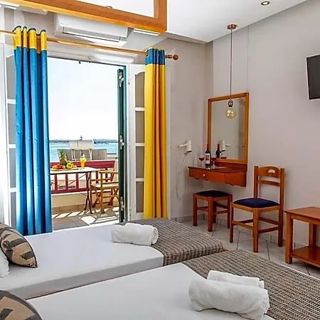 Palatia * Naxos City