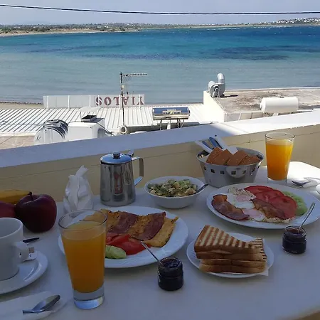 帕拉迪亚酒店 Naxos City